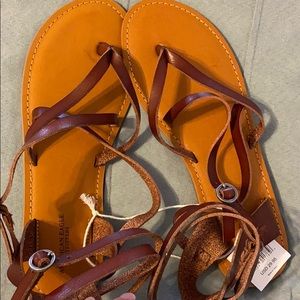 American Eagle Sandals